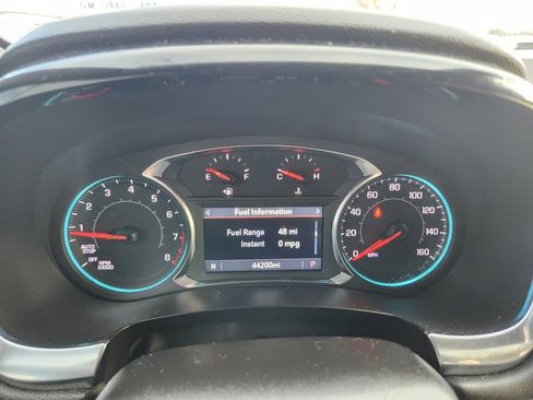 Used 2023 Chevrolet Traverse RS image 26