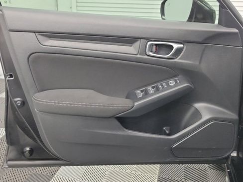 Certified 2025 Honda Civic Sport image 18