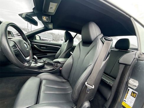 Used 2017 BMW 430i Convertible image 22