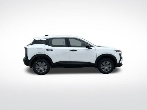 New 2026 Nissan Kicks S image 6