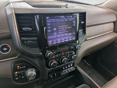 Used 2019 RAM 1500 Limited w/ Off Road Group image 11