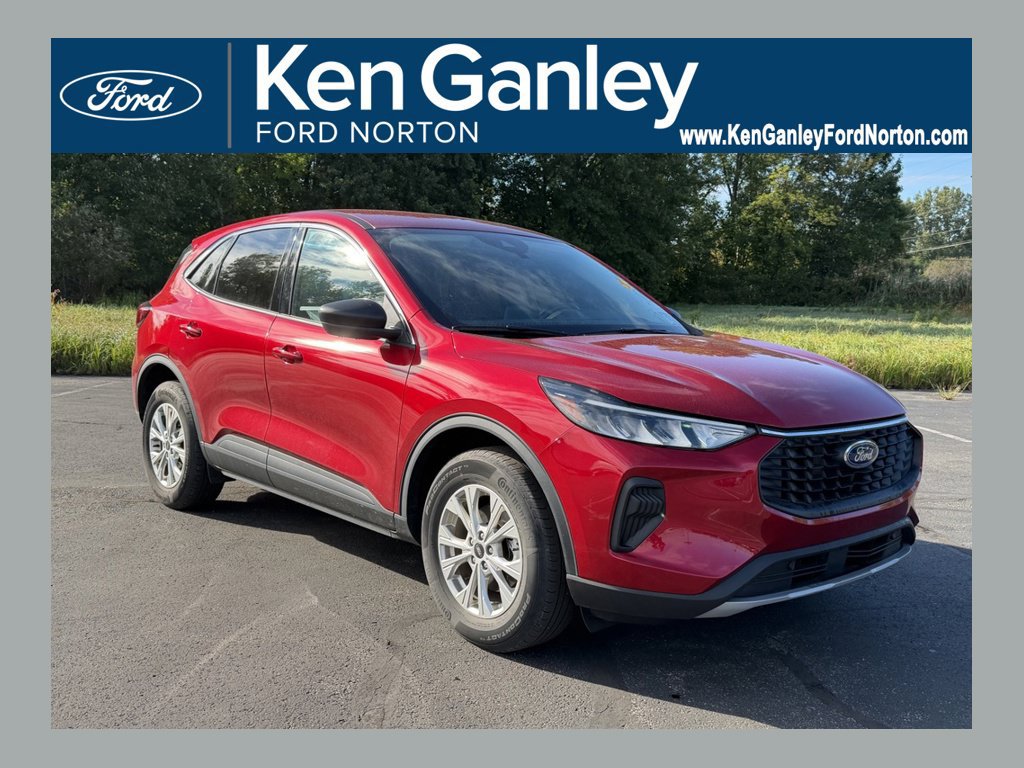 Certified 2023 Ford Escape Active AWD/4WD image 1