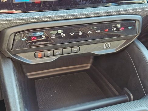 New 2026 Jeep Cherokee Laredo AWD/4WD image 26