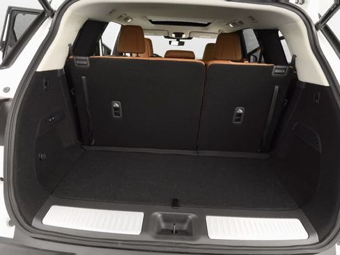 Used 2022 INFINITI QX60 Sensory w/ Vision Package AWD/4WD image 32