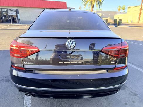 Used 2019 Volkswagen Passat 2.0T SE R-Line image 6