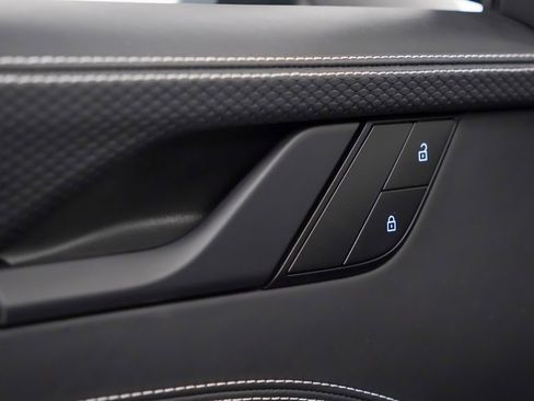 Certified 2023 Porsche 911 GT3 image 18