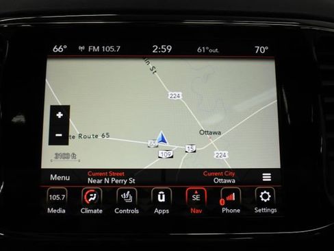 Used 2022 Jeep Grand Cherokee Limited image 25