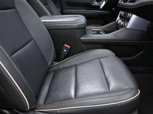 Used 2023 GMC Yukon SLT image 25