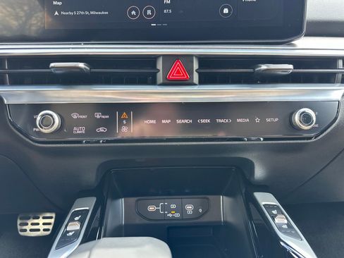 New 2026 Kia Sorento SX Prestige AWD/4WD image 28