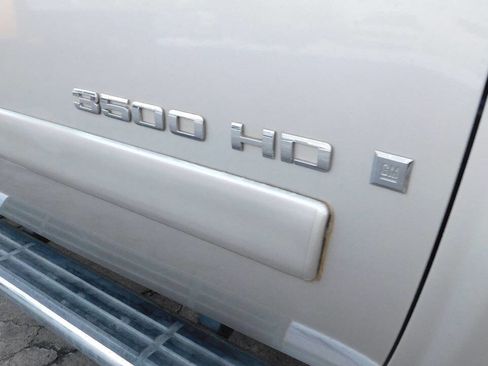 Used 2008 Chevrolet Silverado 3500 LTZ image 21