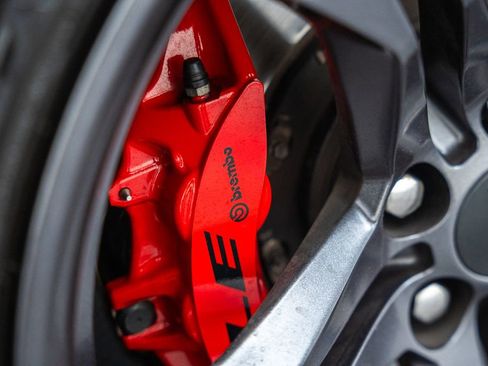Used 2019 Chevrolet Camaro SS RWD image 20