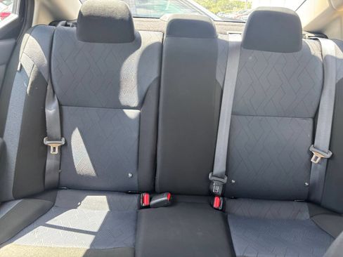 Used 2025 Nissan Versa SV FWD image 36