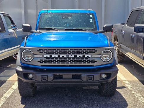 Used 2023 Ford Bronco Badlands AWD/4WD image 4