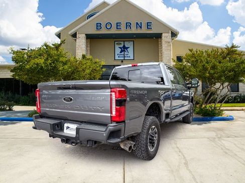 Used 2024 Ford F250 Lariat w/ Tremor Off-Road Package AWD/4WD image 6