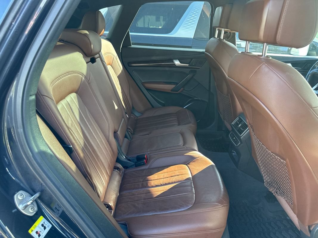 Used 2019 Audi Q5 2.0T Premium w/ Convenience Package AWD/4WD image 29