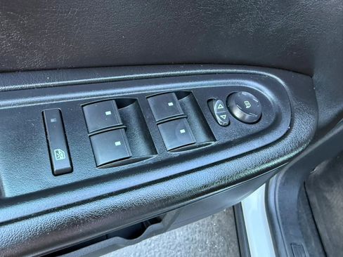 Used 2017 Chevrolet Traverse LT w/ Style and Technology Package AWD/4WD image 33