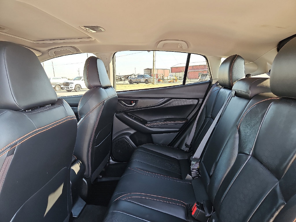 Used 2020 Subaru Crosstrek 2.0i Limited w/ Moonroof Package w/Navigation AWD/4WD image 17