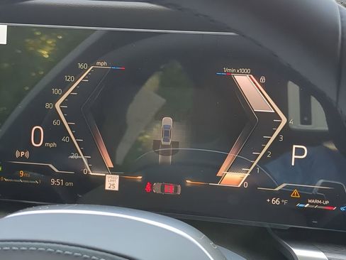 New 2025 BMW 760i xDrive w/ Executive Package image 27