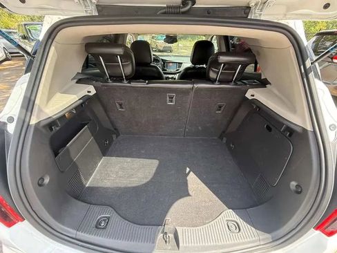 Used 2017 Buick Encore Essence FWD image 21