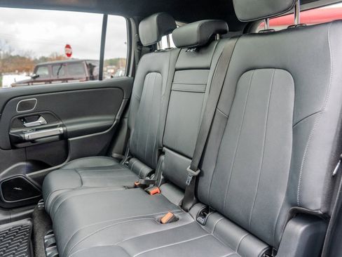 Used 2023 Mercedes-Benz EQB 350 4MATIC SUV w/ Pinnacle Package image 19