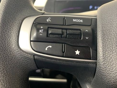 Used 2024 Kia Sportage LX AWD/4WD image 28