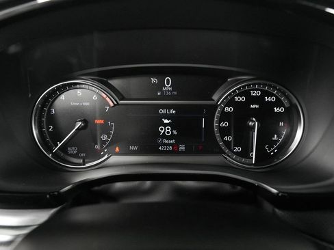 Used 2024 Cadillac XT5 Luxury image 11