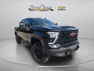 Used 2025 Chevrolet Silverado 2500 ZR2 w/ ZR2 Bison Edition AWD/4WD video 1
