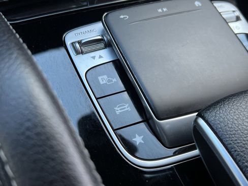 Used 2020 Mercedes-Benz GLE 350 4MATIC image 32