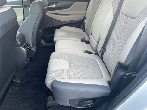 Used 2023 Hyundai Santa Fe SE image 14