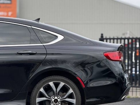 Used 2015 Chrysler 200 C w/ Navigation & Sound Group I image 17