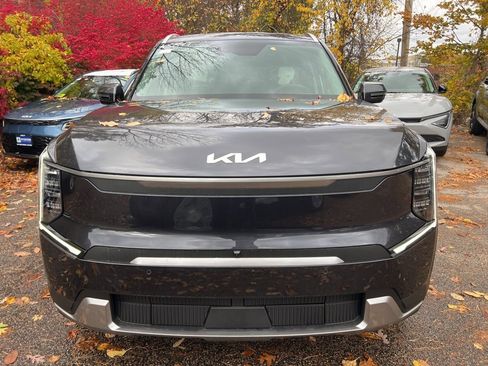 New 2026 Kia EV9 Wind image 6