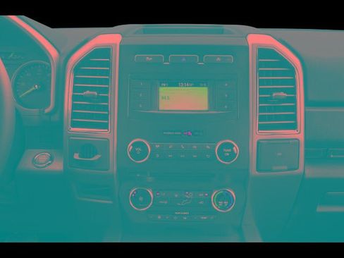 Used 2021 Ford Expedition XLT RWD image 18