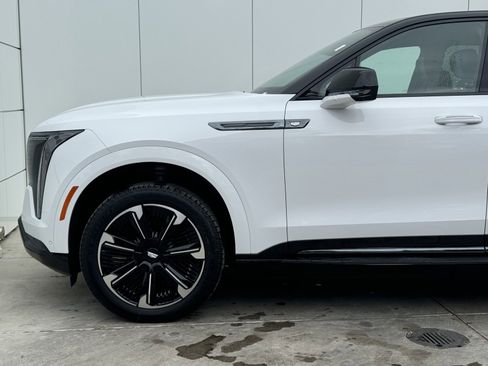 New 2025 Cadillac Escalade IQ Sport 2 image 4