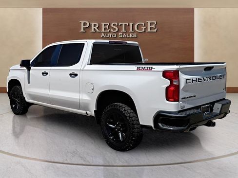 Used 2020 Chevrolet Silverado 1500 LT Trail Boss AWD/4WD image 7