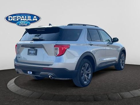 Used 2023 Ford Explorer XLT w/ Equipment Group 202A AWD/4WD image 7
