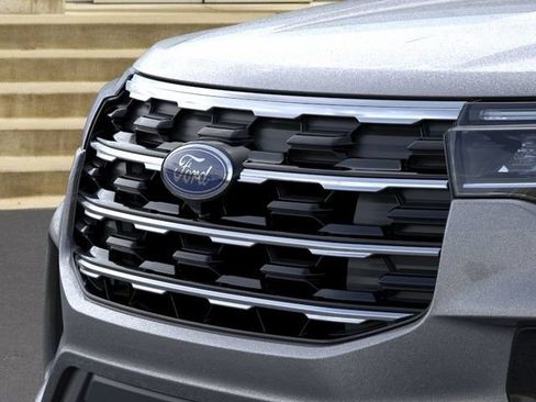 New 2026 Ford Explorer Active w/ Active Comfort Package AWD/4WD image 17