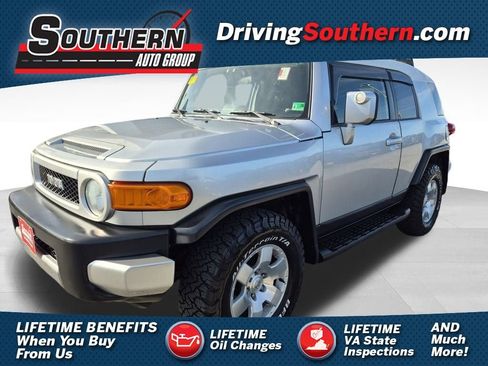 Used 2007 Toyota FJ Cruiser 4WD image 1