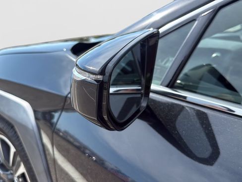 Used 2021 Lexus UX 200 w/ Premium Package FWD image 27