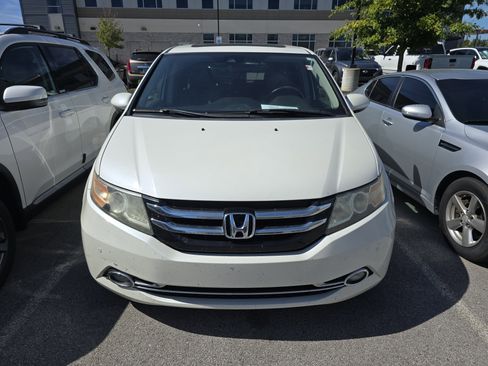 Used 2015 Honda Odyssey Touring image 7