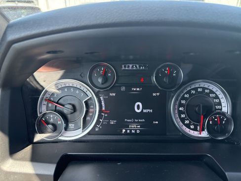 Used 2024 RAM 1500 Classic Warlock w/ Electronics Group AWD/4WD image 15