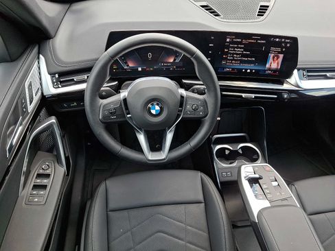 Used 2024 BMW X1 xDrive28i w/ Convenience Package AWD/4WD image 12