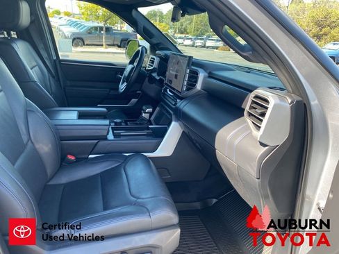 Used 2024 Toyota Sequoia Platinum AWD/4WD image 14