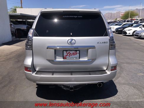 Used 2014 Lexus GX 460 w/ Premium Package AWD/4WD image 7