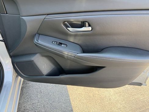 Used 2023 Nissan Sentra SV image 19