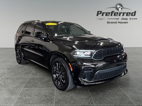 Used 2025 Dodge Durango R/T w/ Blacktop Package AWD/4WD image 1