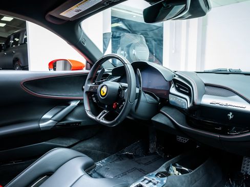 Used 2022 Ferrari SF90 Stradale AWD/4WD image 13