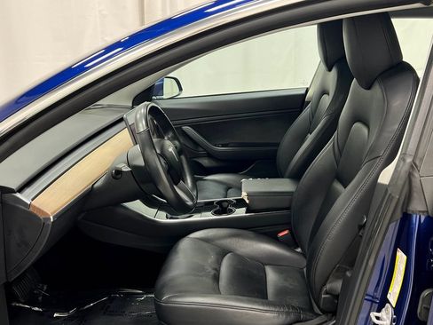 Used 2018 Tesla Model 3 Long Range RWD image 14