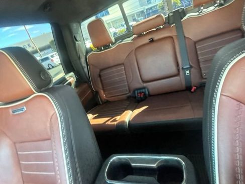 Used 2025 GMC Sierra 3500 Denali Ultimate AWD/4WD image 6