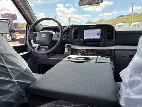 New 2026 Ford F250 XLT image 32