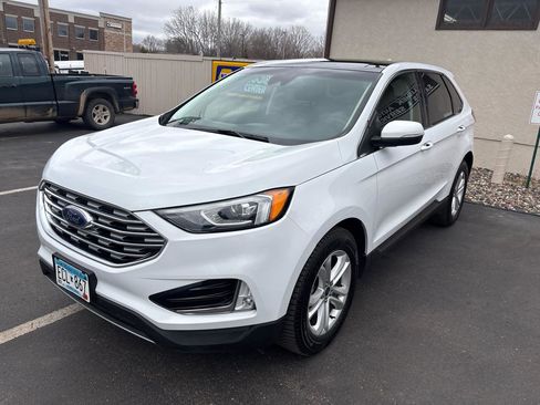 Used 2019 Ford Edge SEL w/ Equipment Group 201A image 7